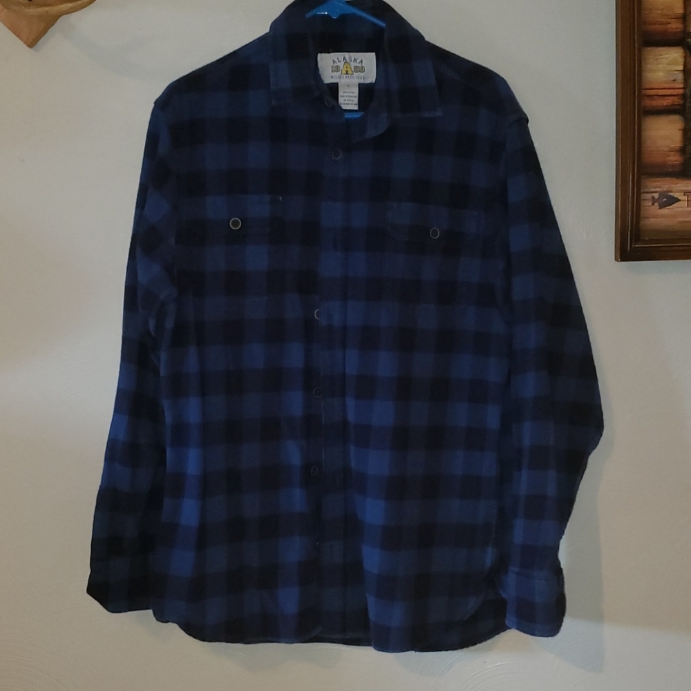 Alaska Wilderness Gear Blue Plaid Men's Flannel